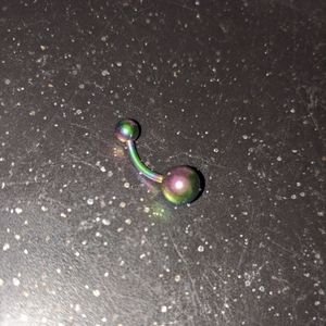 Belly button jewelry